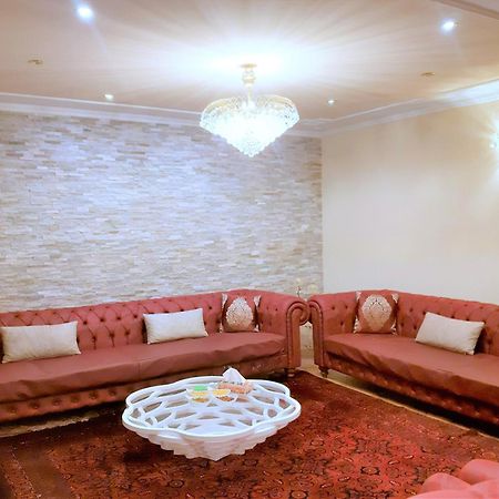 Grosse Wohnung Naehe Zentrum Wiedeń Zewnętrze zdjęcie